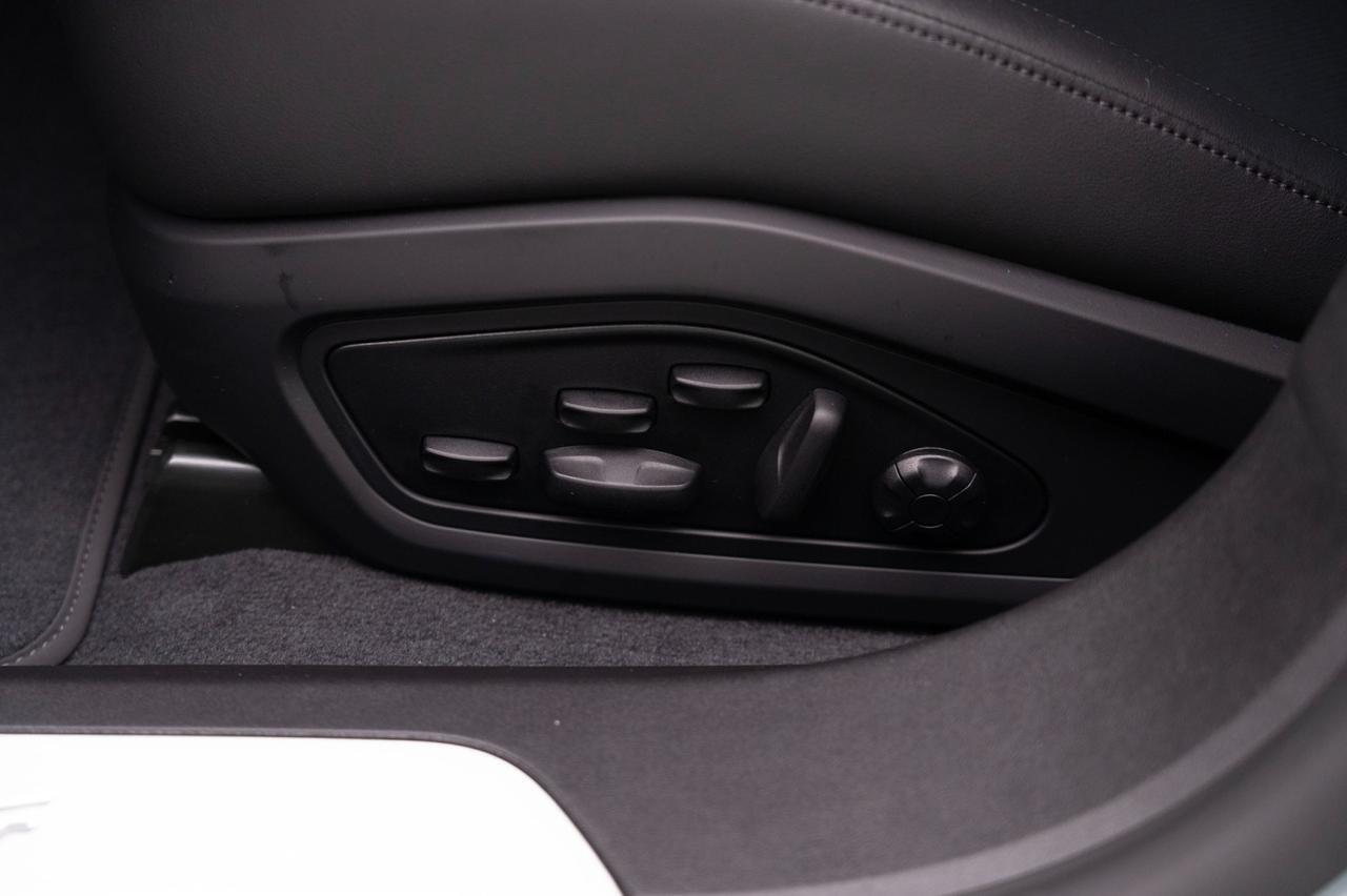 2025 Porsche Taycan 4 Pompano Beach FL