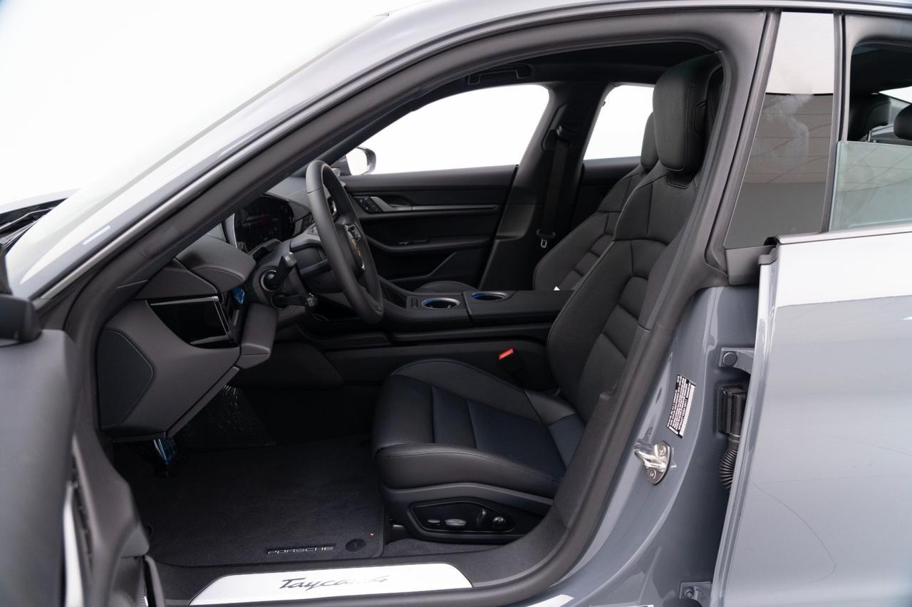 2025 Porsche Taycan 4 Pompano Beach FL