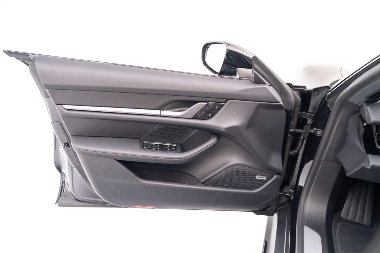 2025 Porsche Taycan 4 Pompano Beach FL