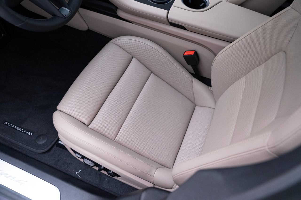 2025 Porsche Taycan 4 Pompano Beach FL