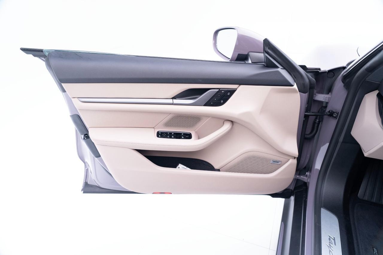 2025 Porsche Taycan 4 Pompano Beach FL