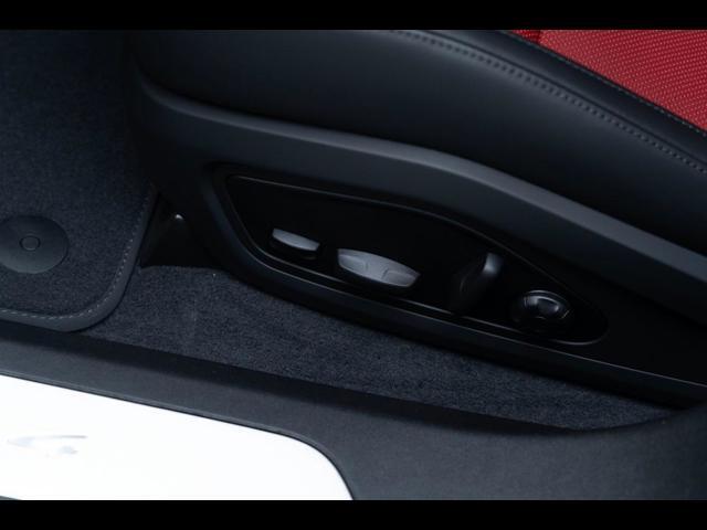 2025 Porsche Taycan 4 Pompano Beach FL