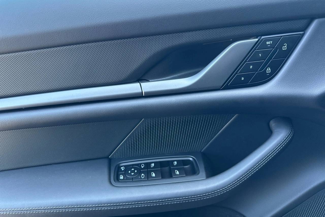 2025 Porsche Taycan 4 San Luis Obispo CA