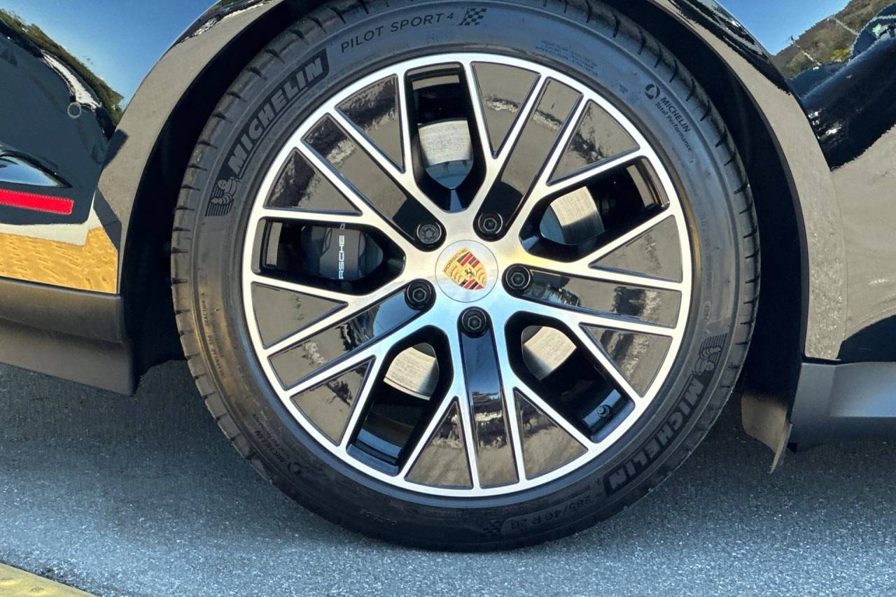 2025 Porsche Taycan 4 San Luis Obispo CA