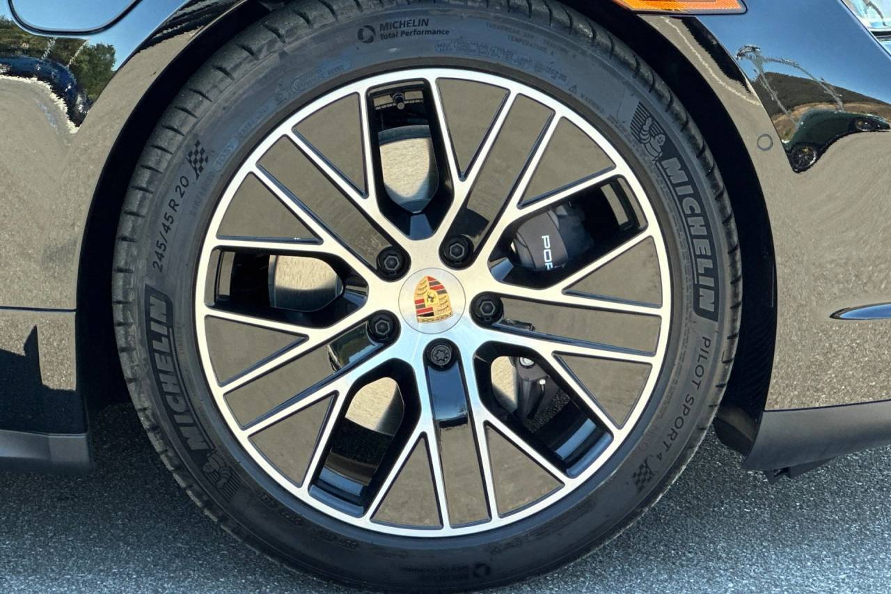 2025 Porsche Taycan 4 San Luis Obispo CA