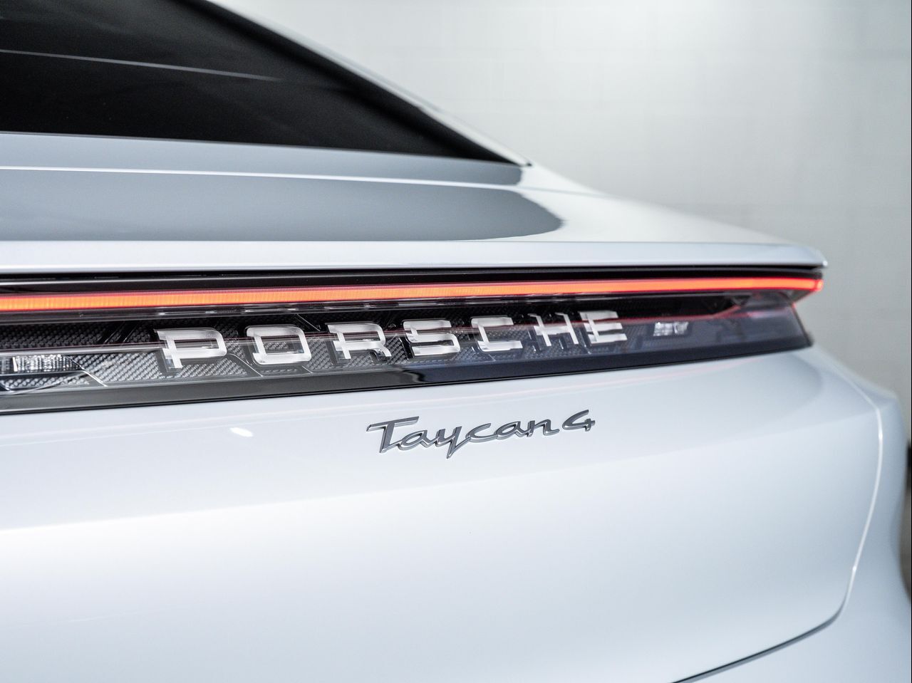 2025 Porsche Taycan 4 Santa Clarita CA