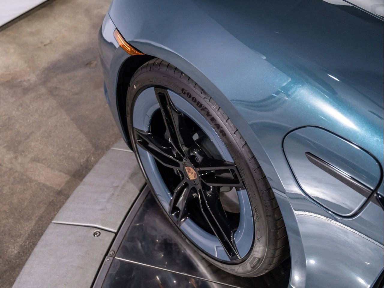 2025 Porsche Taycan 4 Santa Clarita CA