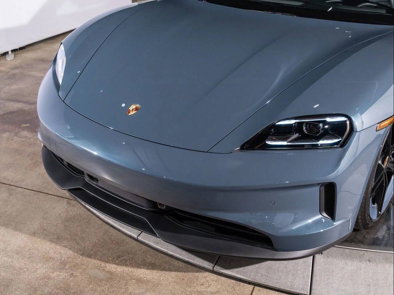 2025 Porsche Taycan 4 Santa Clarita CA