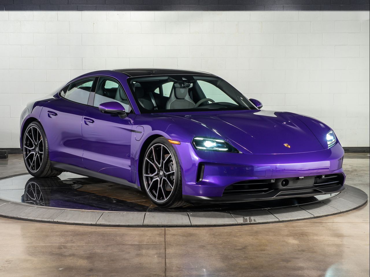 2025 Porsche Taycan 4 Santa Clarita CA