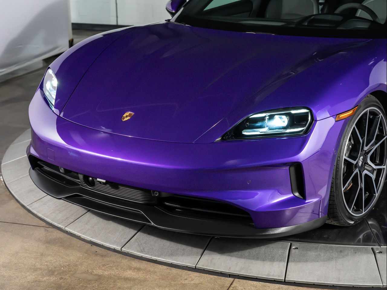 2025 Porsche Taycan 4 Santa Clarita CA
