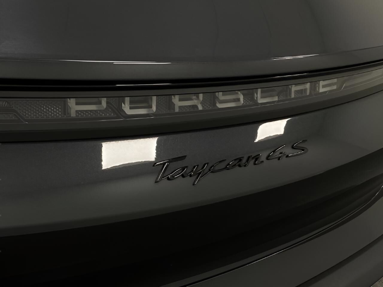 2025 Porsche Taycan 4S Appleton WI