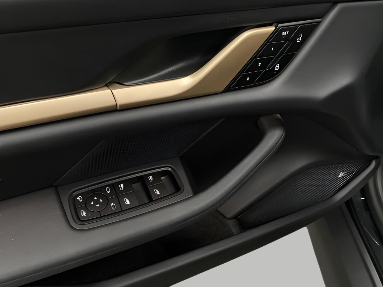 2025 Porsche Taycan 4S Appleton WI