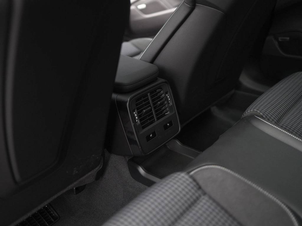 2025 Porsche Taycan 4S Bakersfield CA
