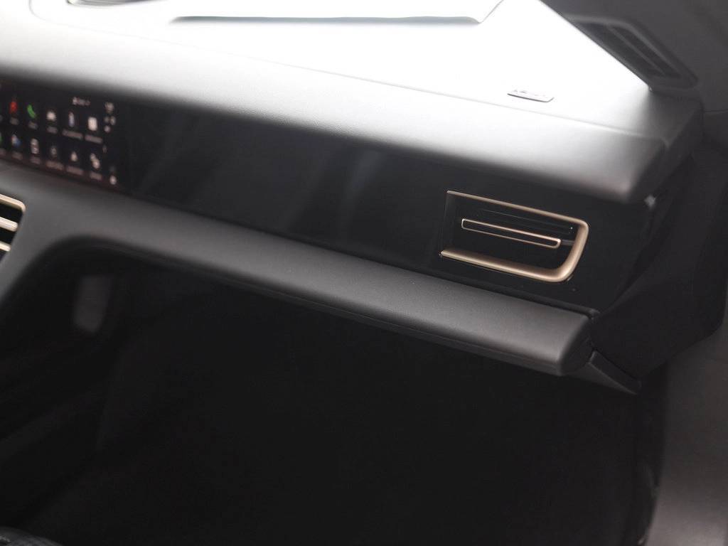 2025 Porsche Taycan 4S Bakersfield CA
