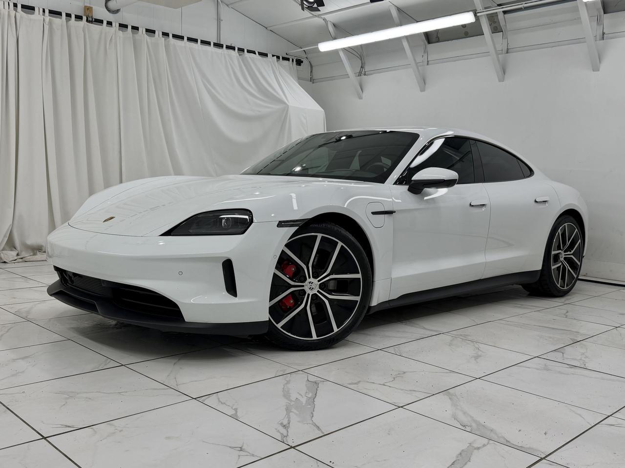 2025 Porsche Taycan 4S
