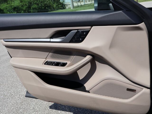2025 Porsche Taycan 4S Oshkosh WI