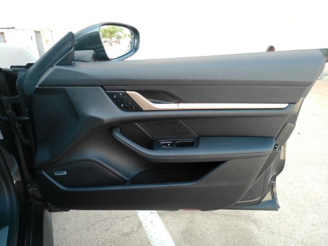 2025 Porsche Taycan 4S Plano TX