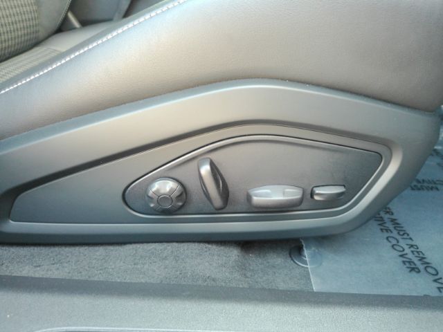 2025 Porsche Taycan 4S Plano TX