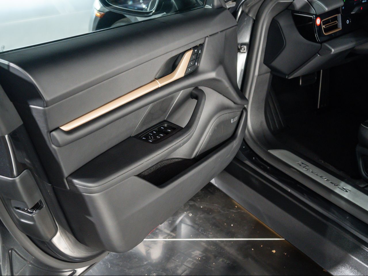 2025 Porsche Taycan 4S Santa Clarita CA