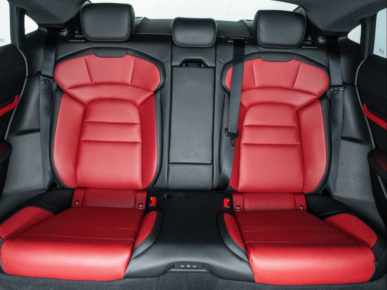 2025 Porsche Taycan 4S Santa Clarita CA