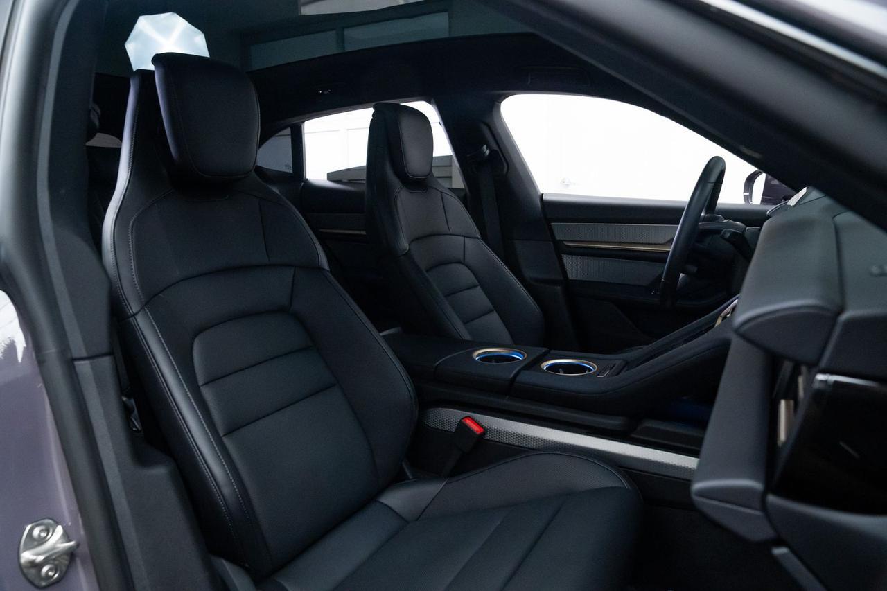 2025 Porsche Taycan Cross Turismo 4 Matrix LED Headlights Head-Up Display Portland OR