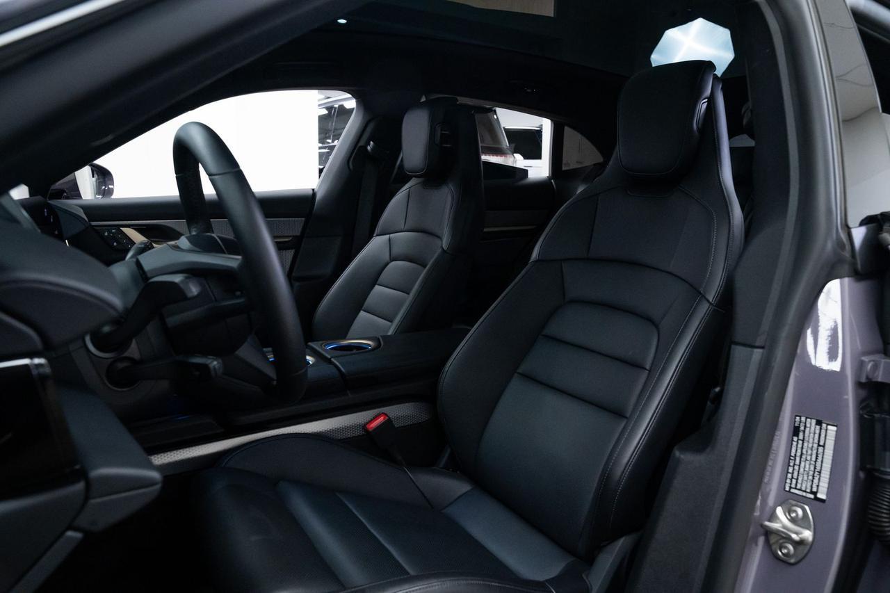 2025 Porsche Taycan Cross Turismo 4 Matrix LED Headlights Head-Up Display Portland OR