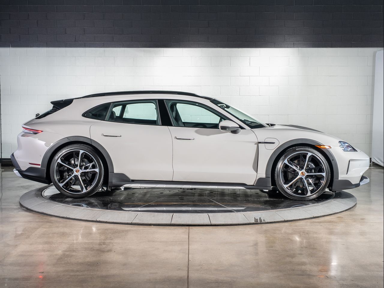 2025 Porsche Taycan Cross Turismo 4 Santa Clarita CA