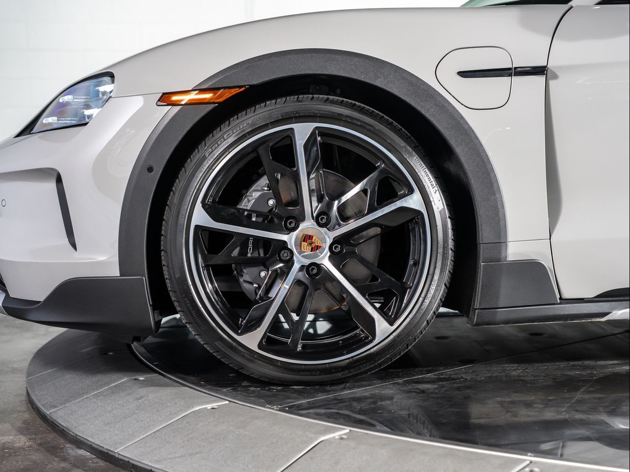 2025 Porsche Taycan Cross Turismo 4 Santa Clarita CA