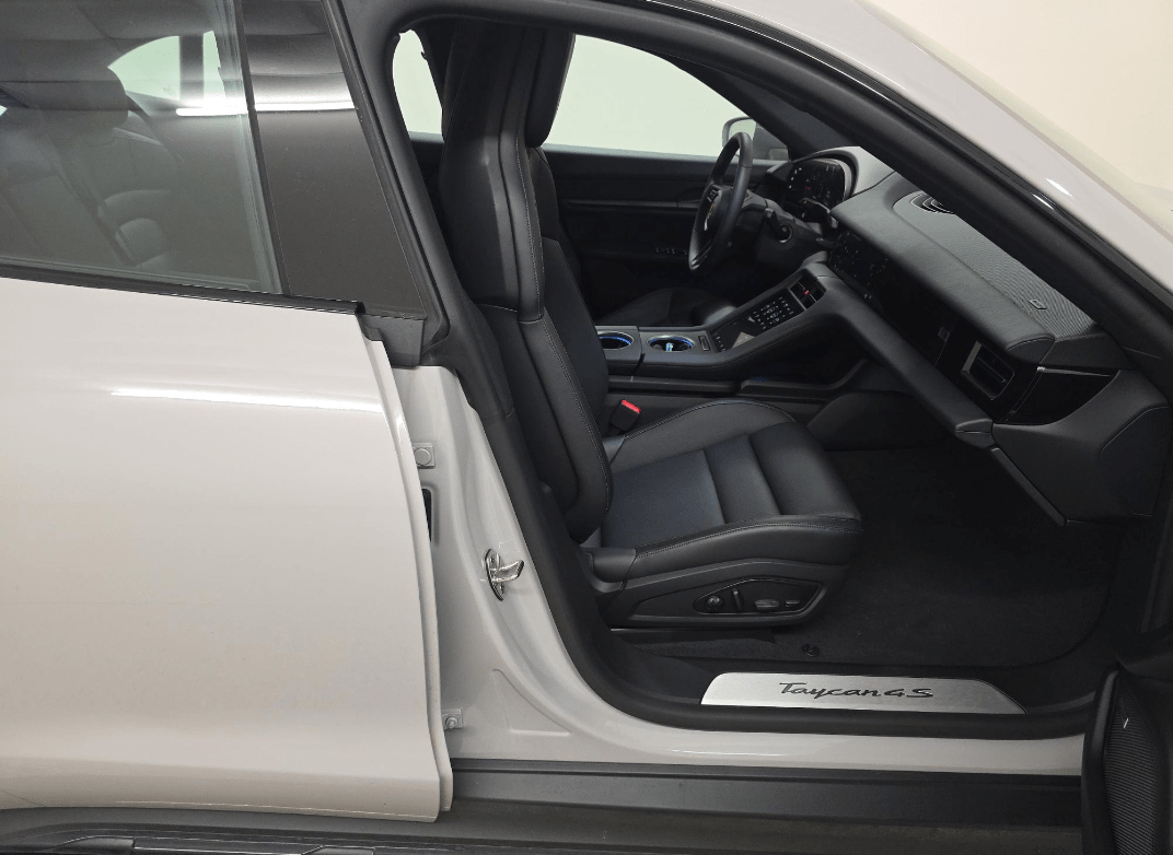 2025 Porsche Taycan Cross Turismo 4S Performance Package Premium Package Portland OR