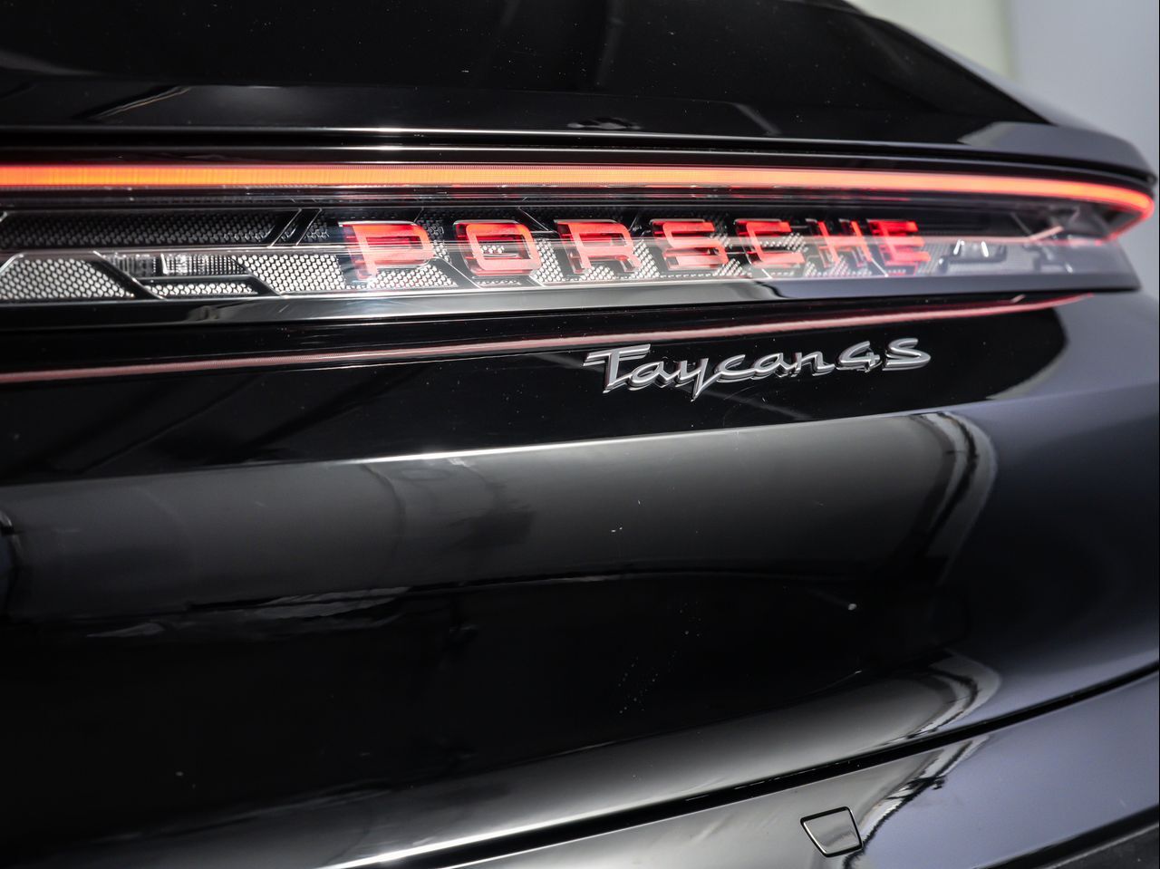 2025 Porsche Taycan Cross Turismo 4S Santa Clarita CA