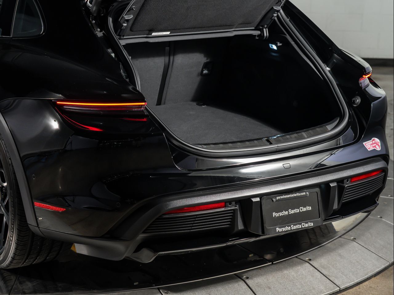 2025 Porsche Taycan Cross Turismo 4S Santa Clarita CA