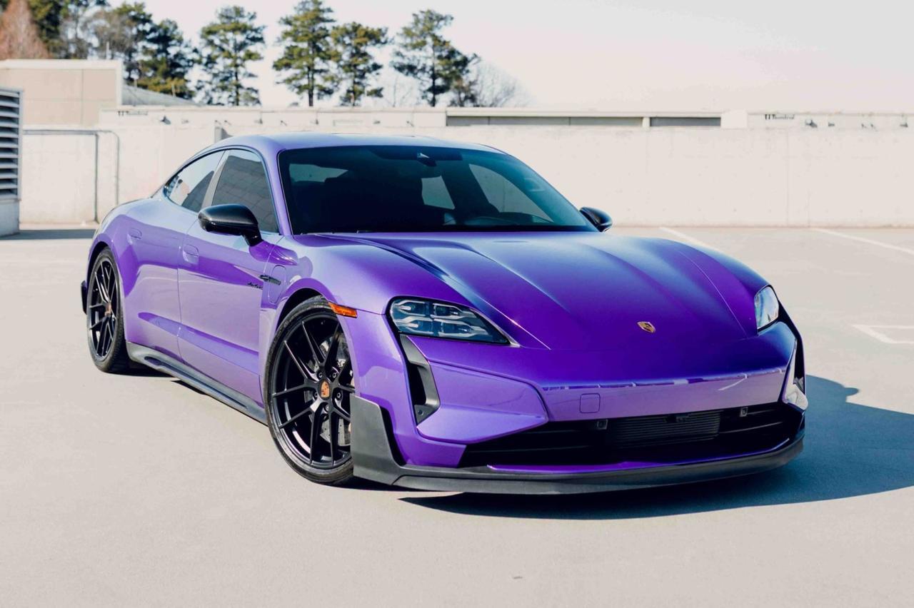 2025 Porsche Taycan Turbo GT