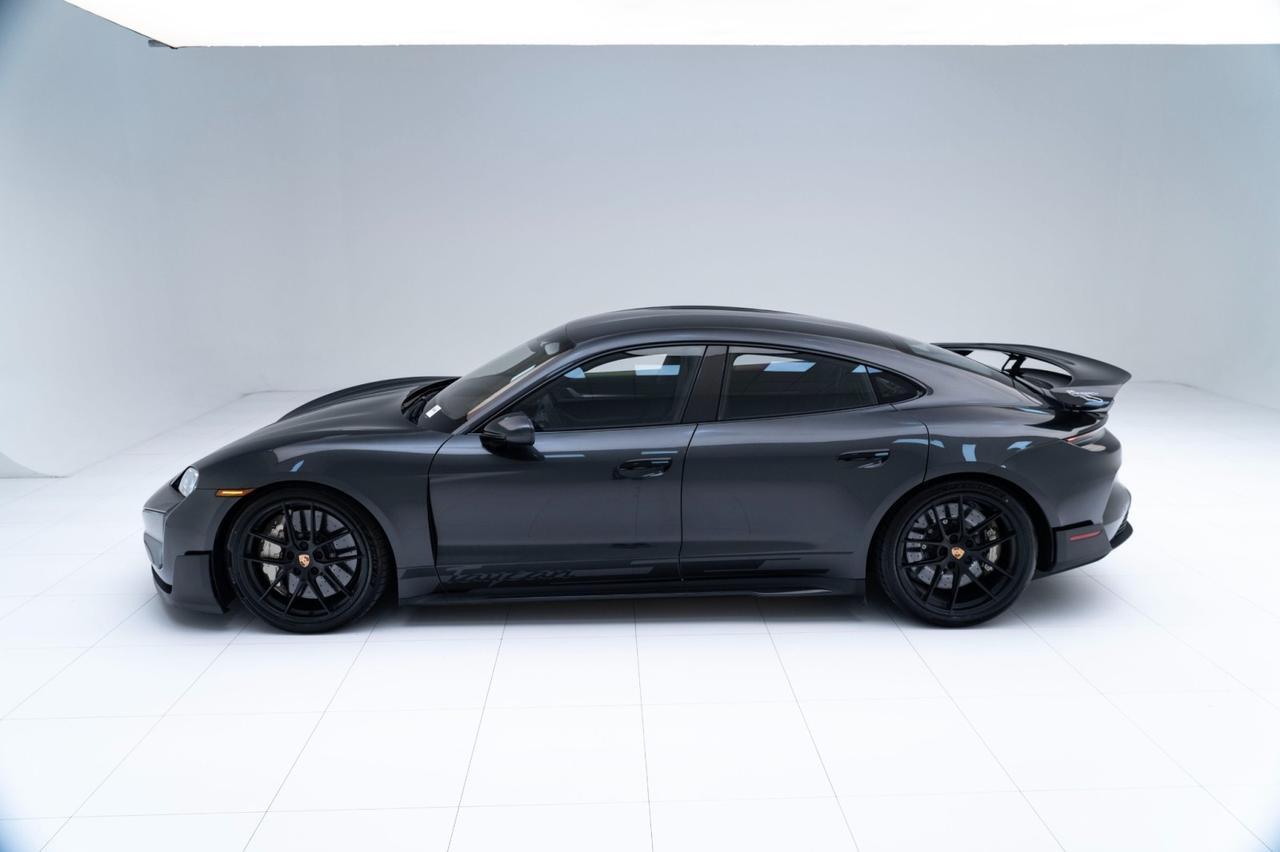 2025 Porsche Taycan Turbo GT w/Weissach Package Pompano Beach FL