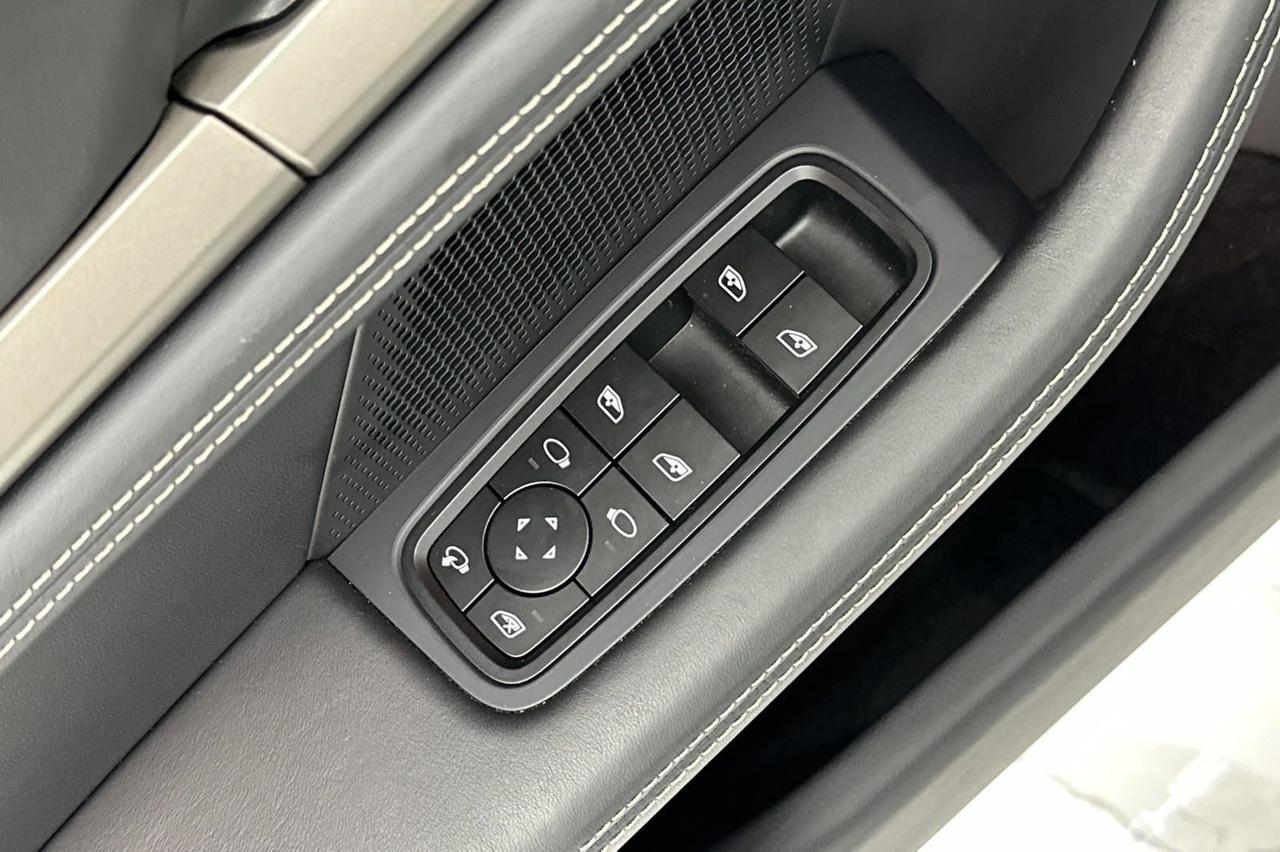 2025 Porsche Taycan Turbo Newark DE
