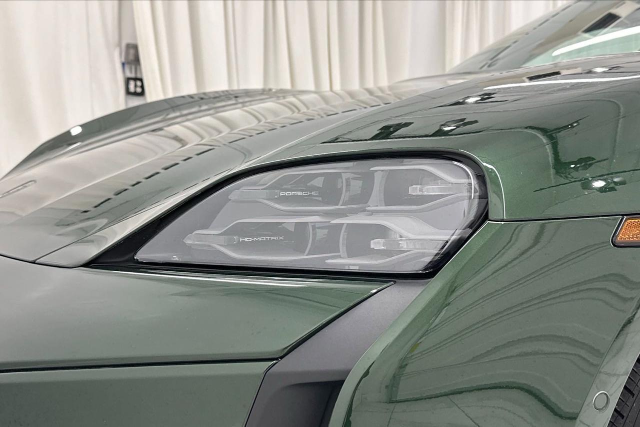 2025 Porsche Taycan Turbo S Newark DE