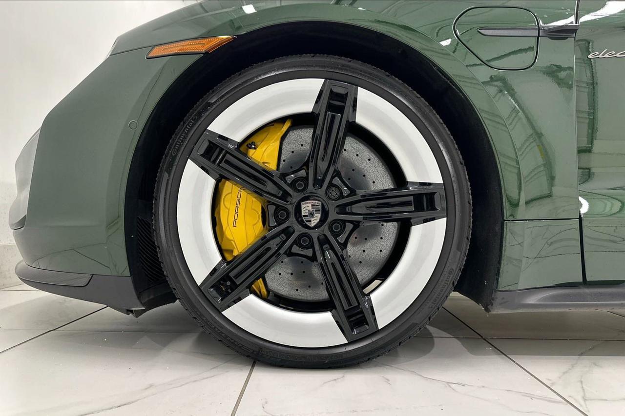 2025 Porsche Taycan Turbo S Newark DE