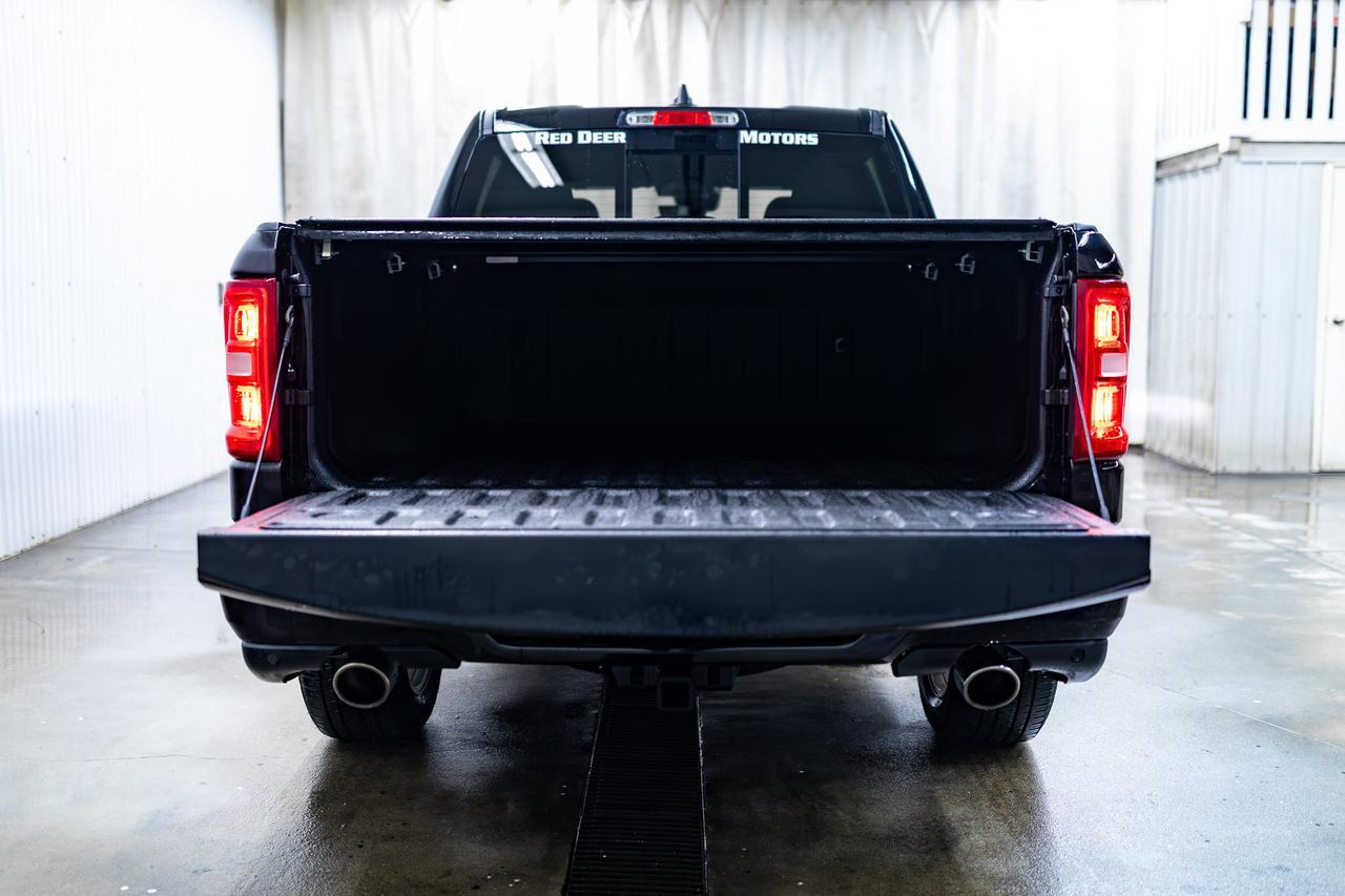 2025 Ram 1500 4x4 Crew Cab Big Horn Sport Pseat Bcam Red Deer AB