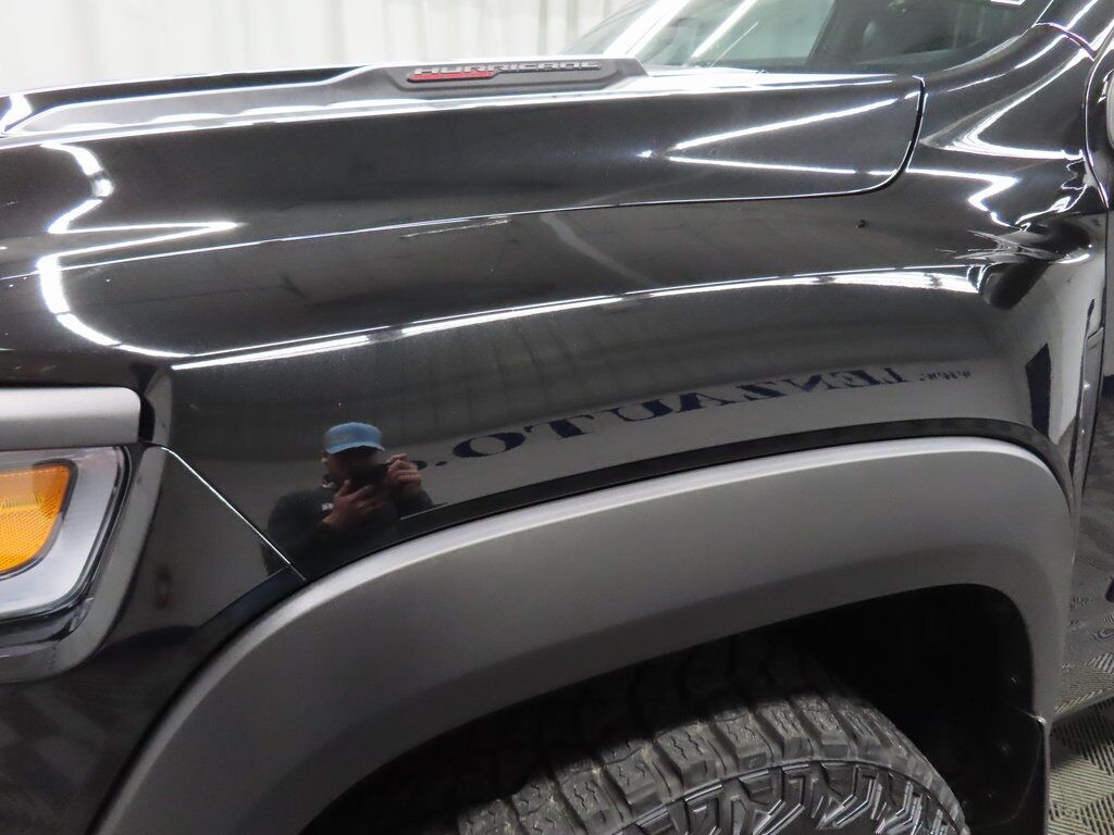 2025 Ram 1500 4x4 Crew Cab RHO Fond du Lac WI