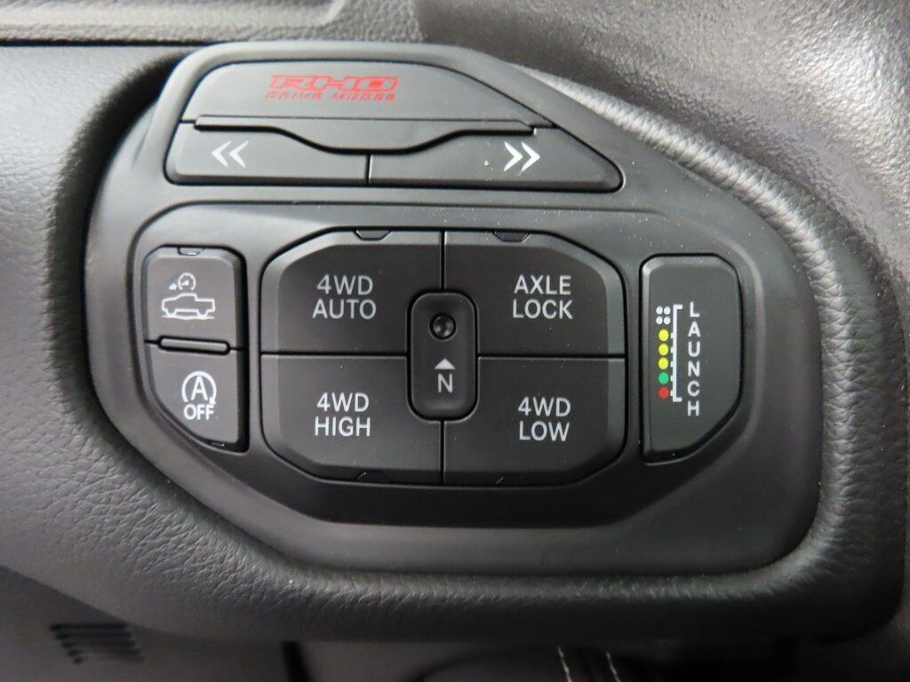 2025 Ram 1500 4x4 Crew Cab RHO Fond du Lac WI
