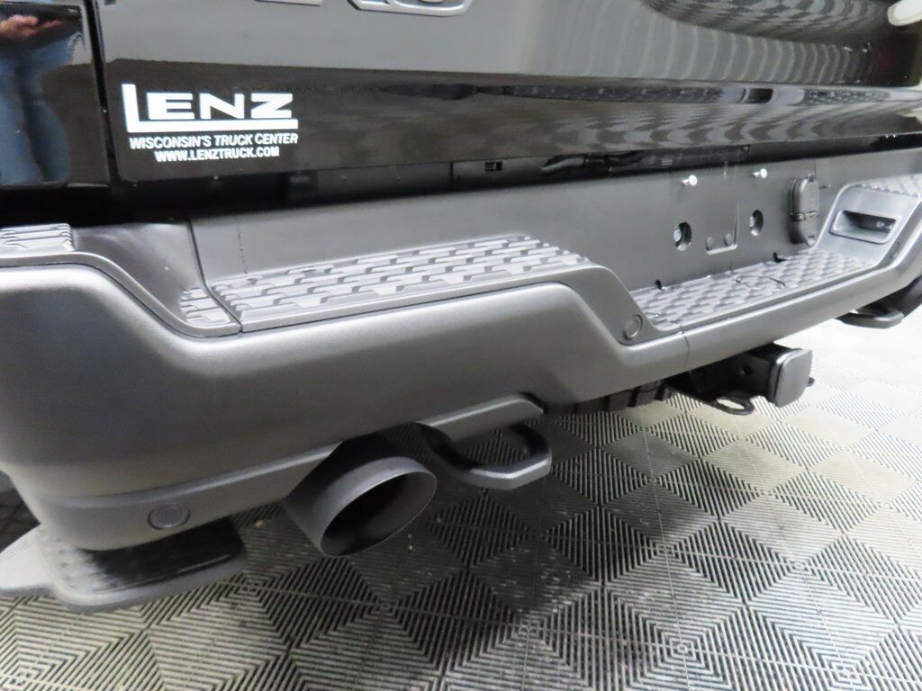 2025 Ram 1500 4x4 Crew Cab RHO Fond du Lac WI