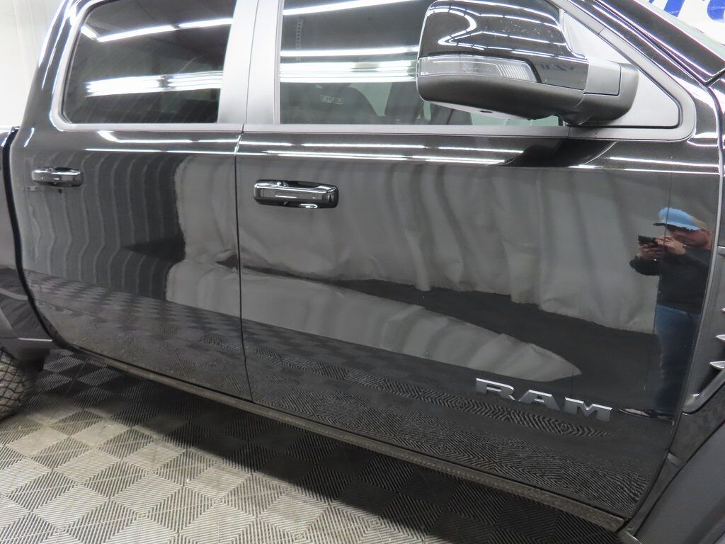 2025 Ram 1500 4x4 Crew Cab RHO Fond du Lac WI