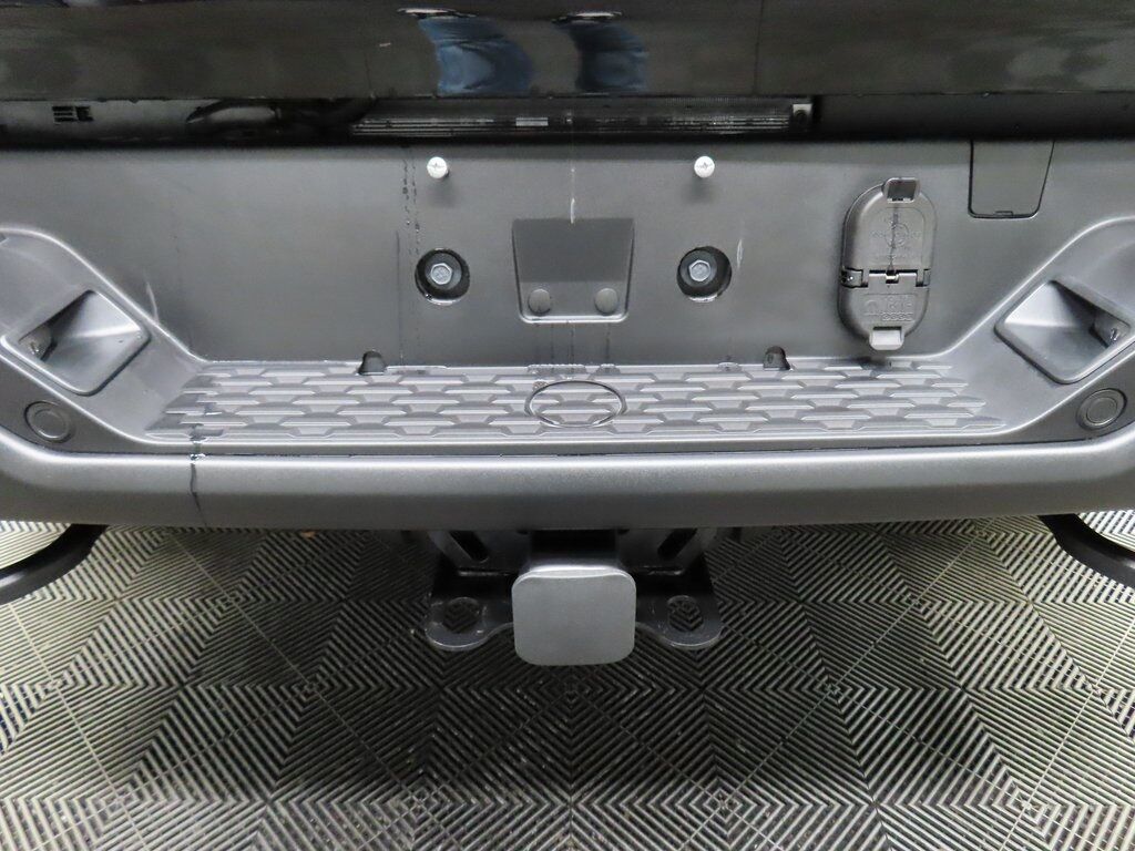 2025 Ram 1500 4x4 Crew Cab RHO Fond du Lac WI