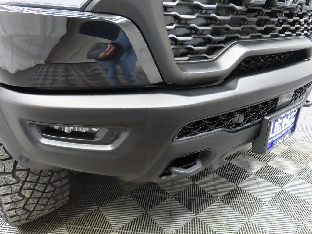 2025 Ram 1500 4x4 Crew Cab RHO Fond du Lac WI