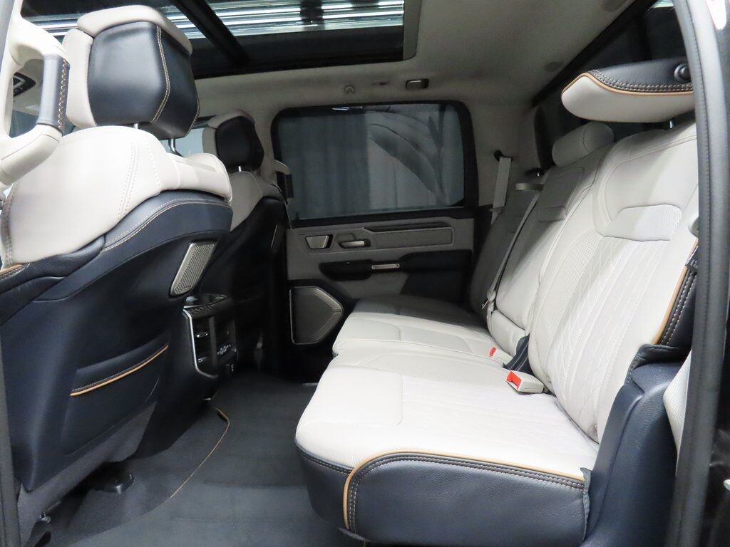 2025 Ram 1500 4x4 Crew Cab Tungsten Fond du Lac WI