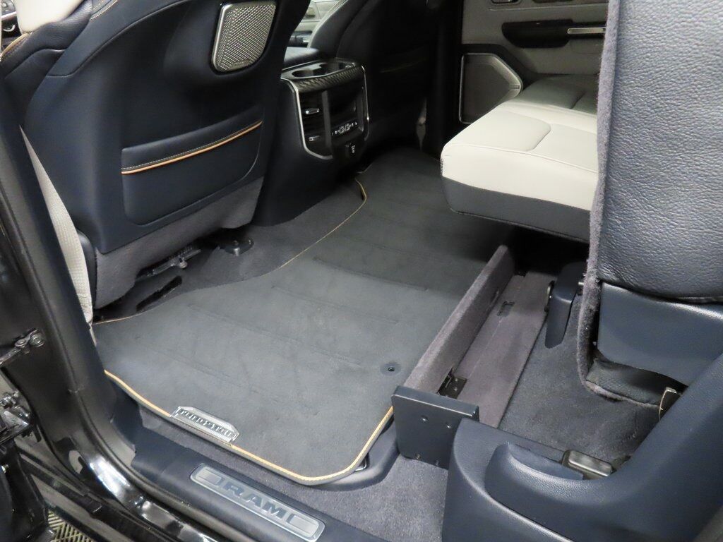 2025 Ram 1500 4x4 Crew Cab Tungsten Fond du Lac WI