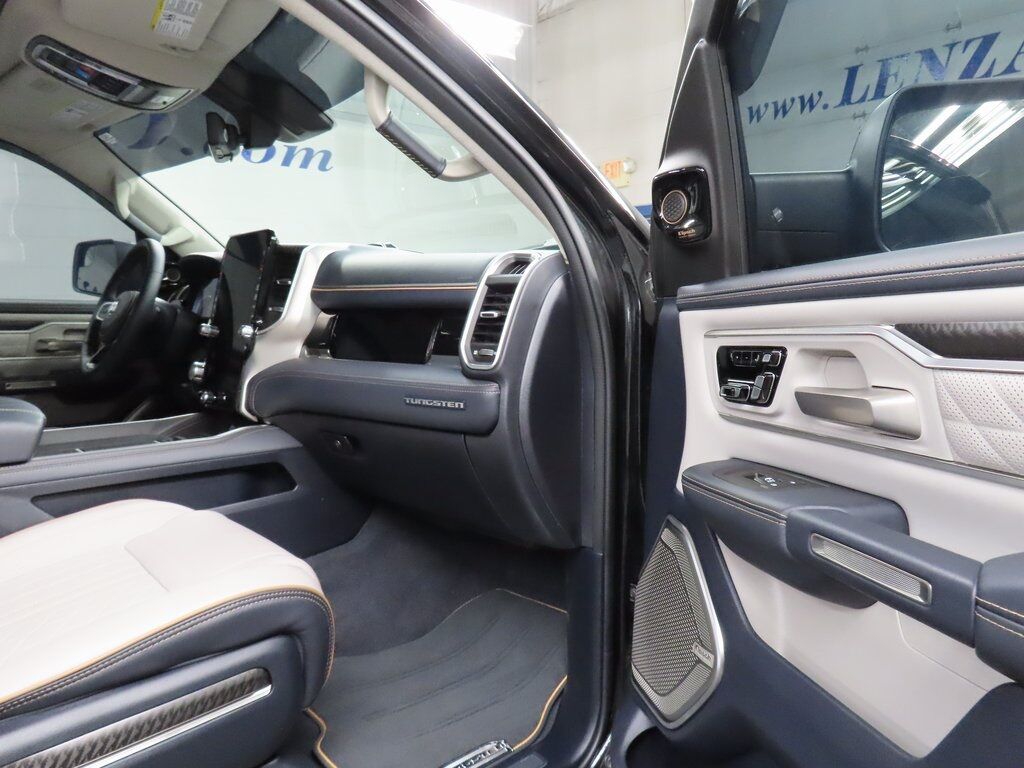 2025 Ram 1500 4x4 Crew Cab Tungsten Fond du Lac WI