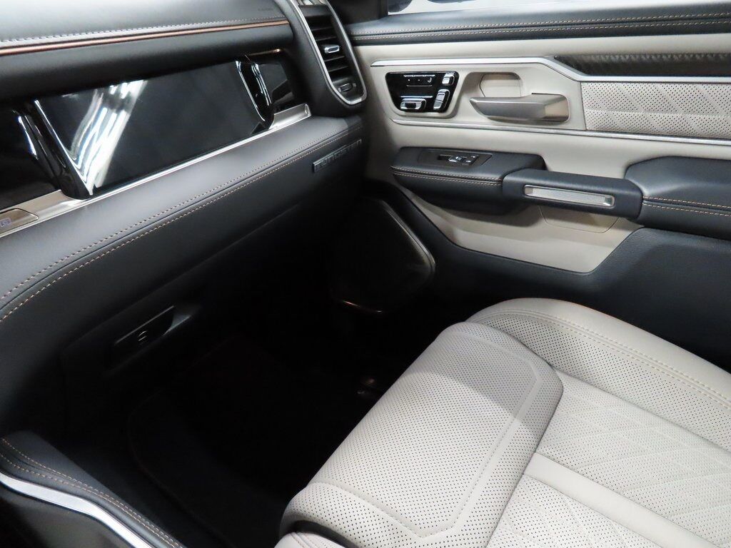 2025 Ram 1500 4x4 Crew Cab Tungsten Fond du Lac WI