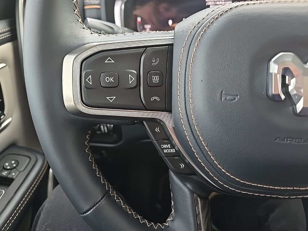 2025 Ram 1500 4x4 Crew Cab Tungsten Fond du Lac WI