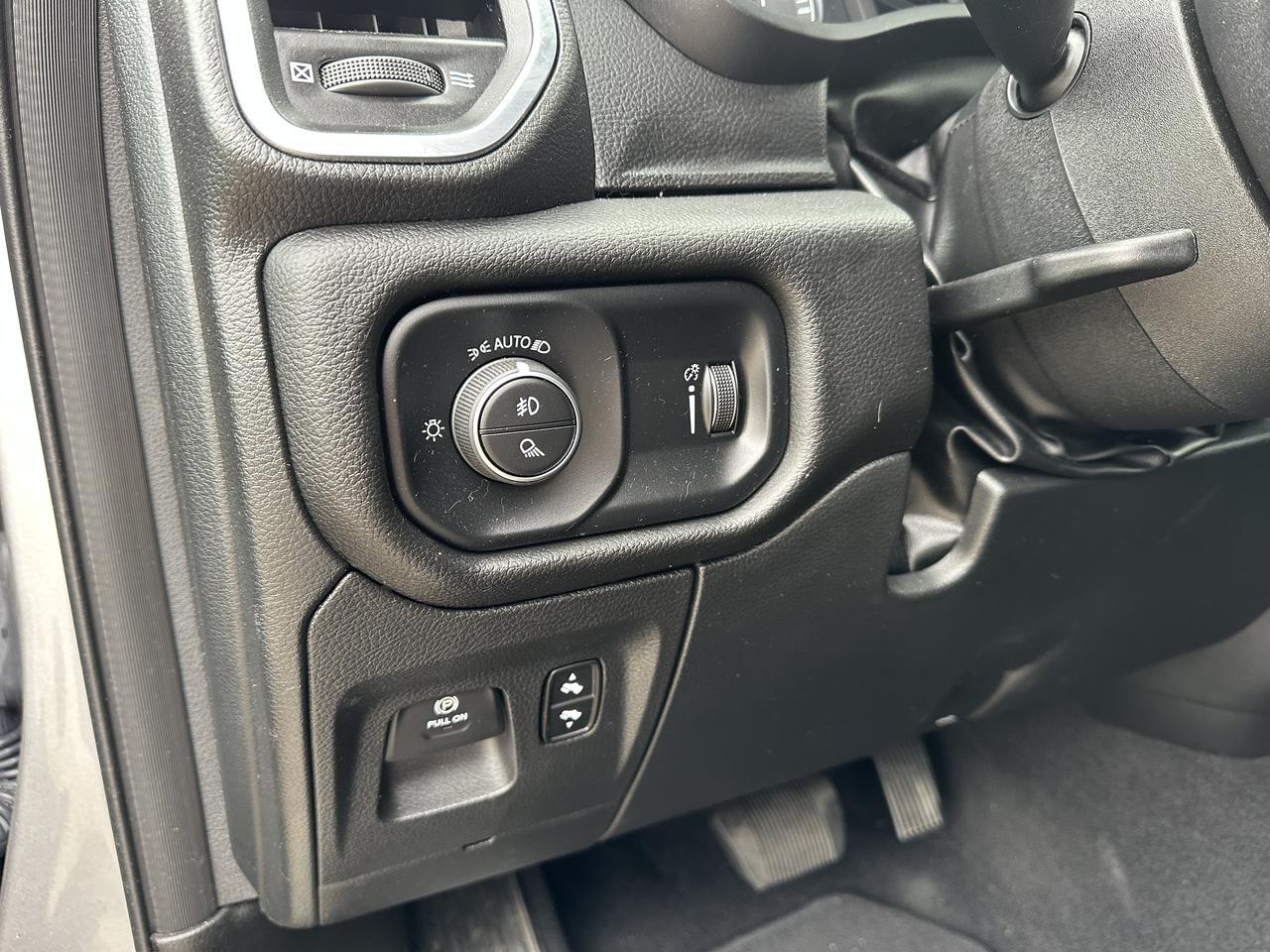 2025 Ram 1500 Big Horn | Heated Seats & Wheel | Remote Start | 8.4" Screen | Tow Package Redwater AB