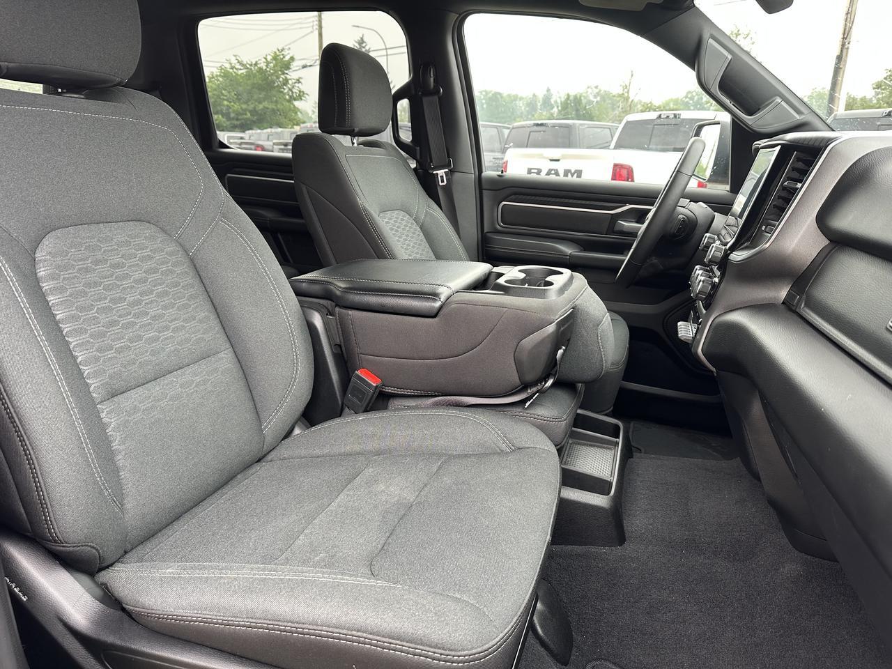 2025 Ram 1500 Big Horn | Heated Seats & Wheel | Remote Start | 8.4" Screen | Tow Package Redwater AB